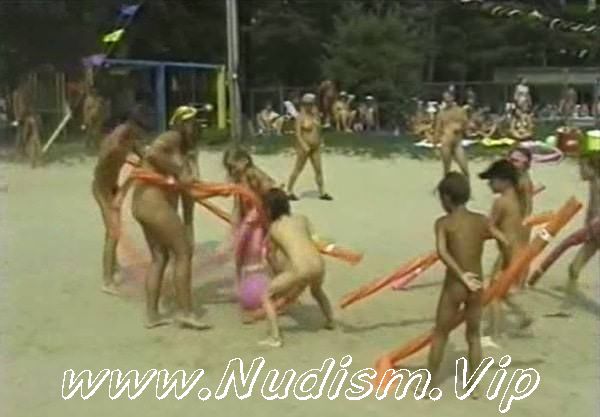 [Image: 1455107339_sun-oasis-part-2.jpg]